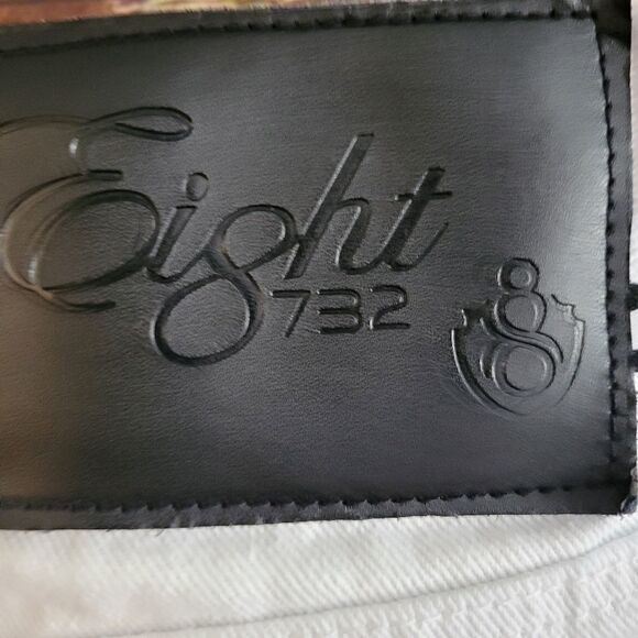 "Eight 732" men's shorts Size: 38. White/black lettering Pre-owned - Picture 6 of 7